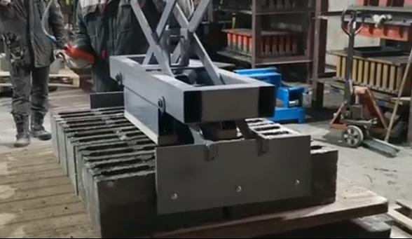 Клещевой захват Кл13Г-250-6-150-601 фото 1