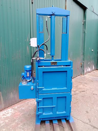 Пресс вертикальный пакетеровочный «ГИДРОМАШ-В8» фото 2