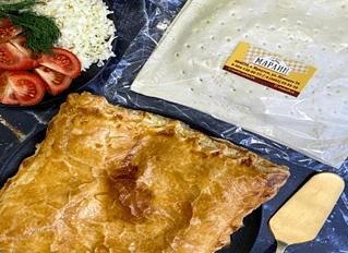 Большие слоеные пироги с начинками ОПТ фото 1