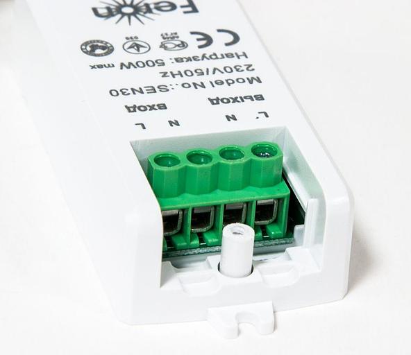 Датчик движения Feron 230V 500W 5-8см 30 белый с 1.5м кабелем SEN30, артикул 22068 22068 фото 2