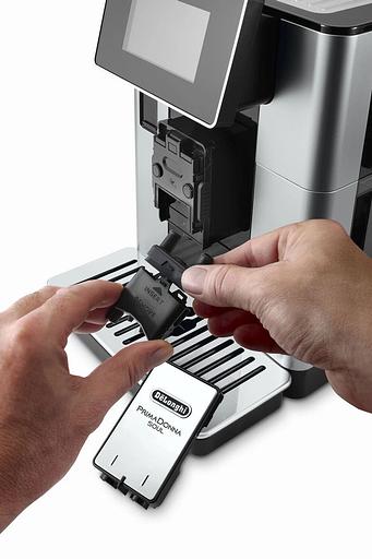 Кофемашина Delonghi ECAM610.55.SB 1450Вт черный/серебристый фото 6