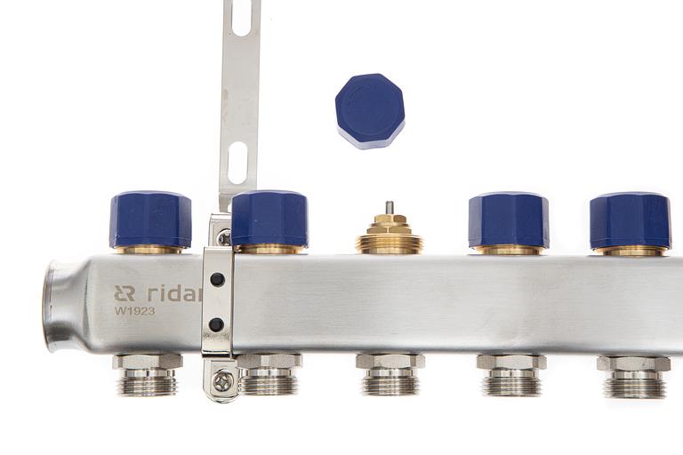 Коллекторная группа SSM-7RF set 7 контуров 1'X3/4' с расходомерами и кронштейнами фото 3
