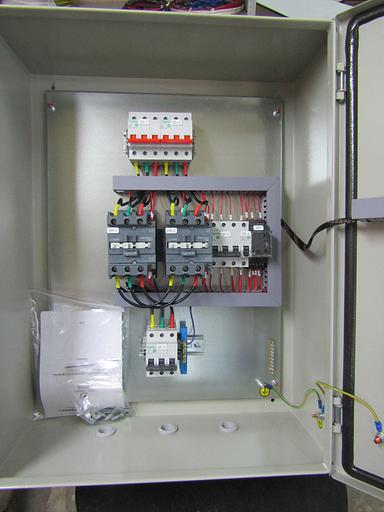 Автоматический ввод резерва АВР фото 4