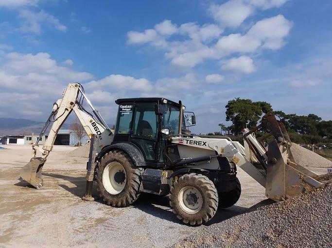 Ремонт гидроцилиндров экскаваторов, тракторов TEREX в г. Санкт-Петербурге фото 1