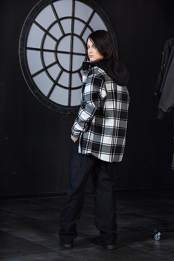 Чёрно-белая флисовая рубашка в клетку унисекс ОПТ фото 3