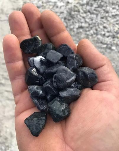 Ландшафтный камень Галька черная фото 1