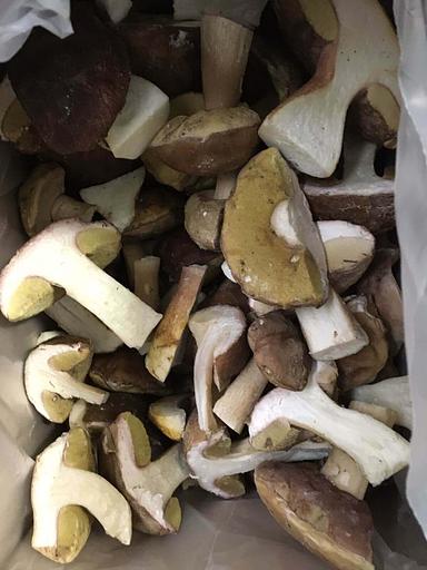 Белые грибы дикорастущие - половинки, 6 кг, Опт фото 1