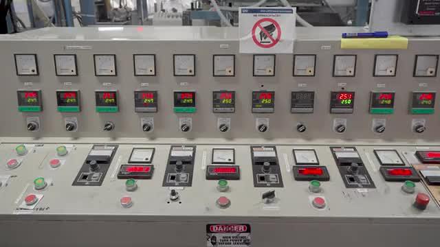 Экструдерная линия 3-х слойная производства плоской нити для плетения мешков и биг-бэгов фото 10