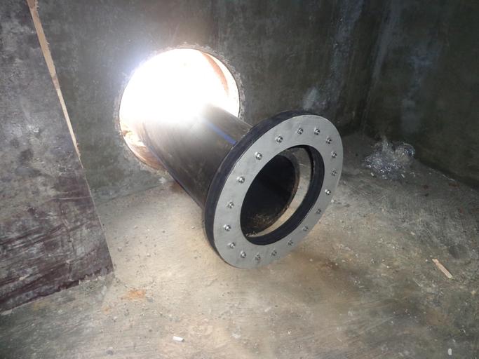 Герметизатор фланцевый разъёмный 150/110 фото 10