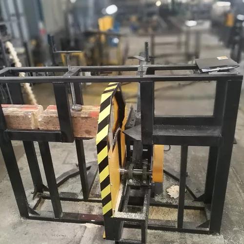 Торцовочный станок угловой ТД-700У Диаком фото 2