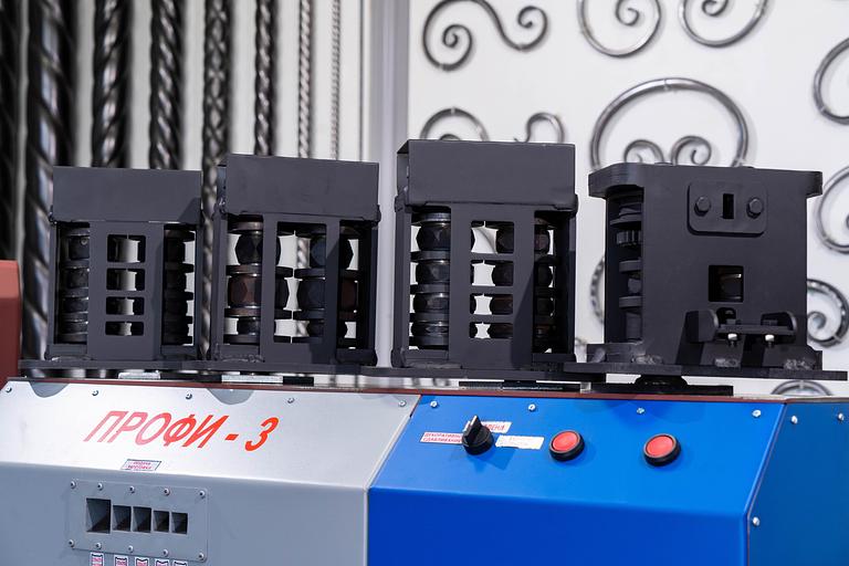 Кузнечный станок «ПРОФИ-3» - предназначен для «холодной и горячей» ковки фото 1