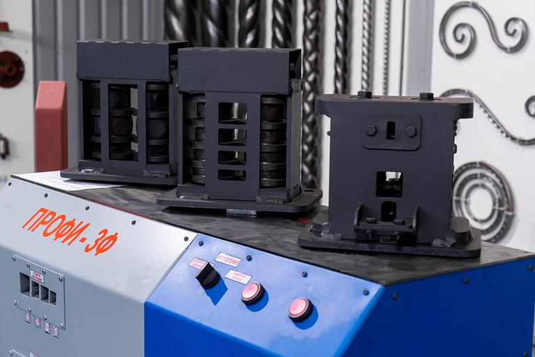 Кузнечный станок «ПРОФИ-3Ф» - предназначен для «холодной и горячей» ковки фото 2