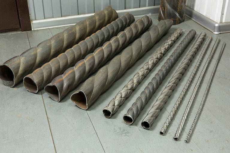 Станок «ПРОФИ-ВТ» – для изготовления «витой трубы» с тремя гранями крученой формы фото 1