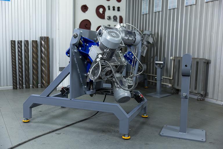 Станок «ПРОФИ-ВТ» – для изготовления «витой трубы» с тремя гранями крученой формы фото 3