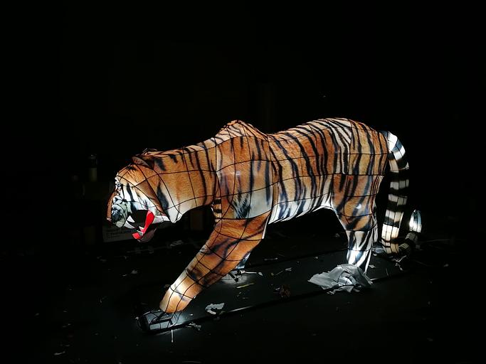 Световая скульптура «Тигр Амурский» фото 1