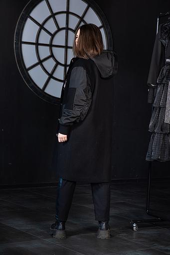 Чёрное пальто-бомбер со съёмным капюшоном для девочки ОПТ фото 4