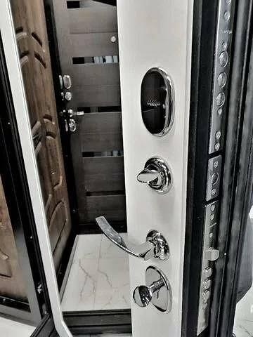 Дверь входная металлическая с зеркалом опт фото 3