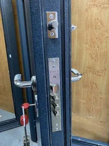 Дверь входная металлическая опт фото 3