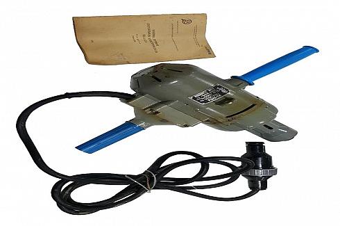 Машина ручная сверлильная электрическая ИЭ-1015А фото 2