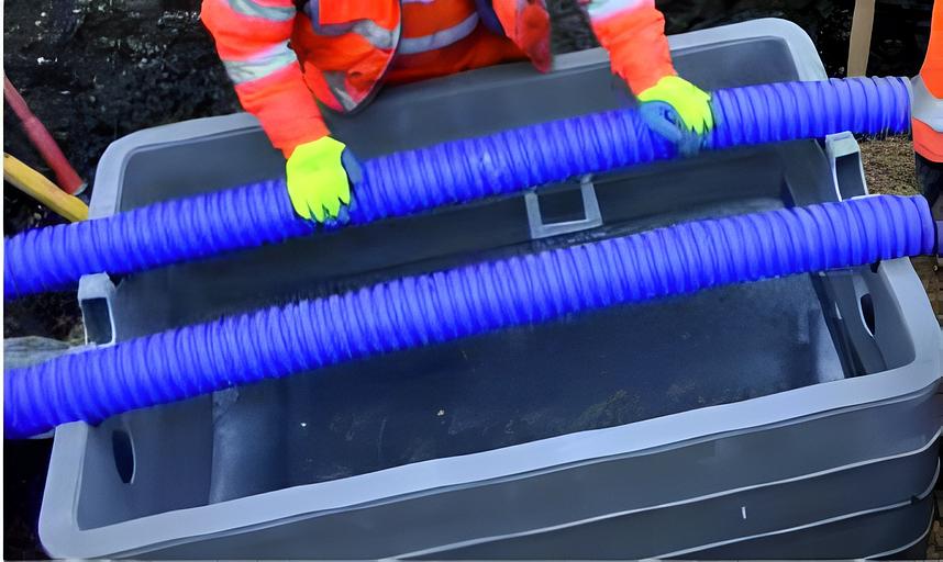 ВКТС 28х5, НГ DN/OD 110 (не распространяющая горение) Труба кабельная высокопрочная спиральная гибкая ПНД, многоканальная фото 1