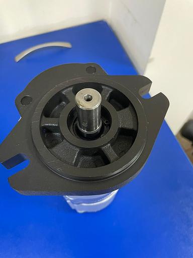 Секционный гидравлический насос GSDM 16/16/сс+R фото 2