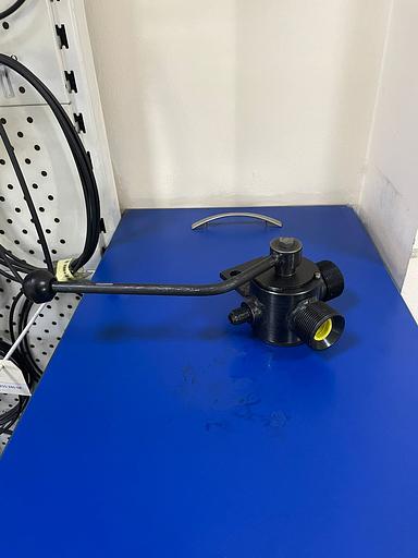 Кран трехходовой КС-45721.87.60.010 фото 1