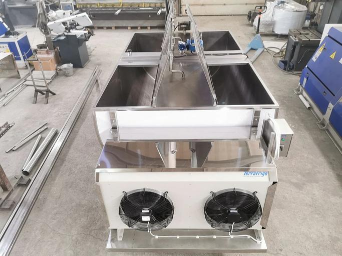 Охладитель молока открытого типа (ванна) 1500 л (Invotech) фото 5