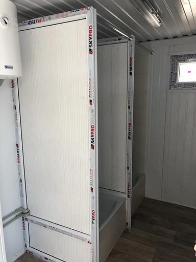 Контейнер под раздевалку с туалетом и душем фото 2