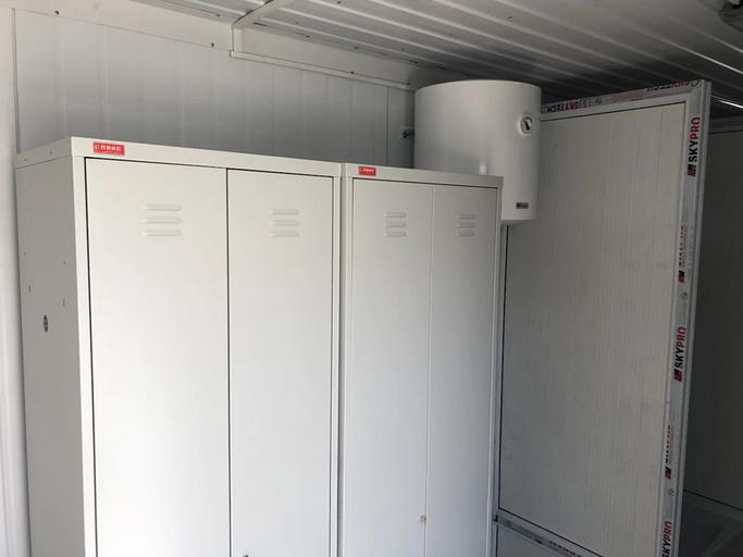 Контейнер под раздевалку с туалетом и душем фото 4