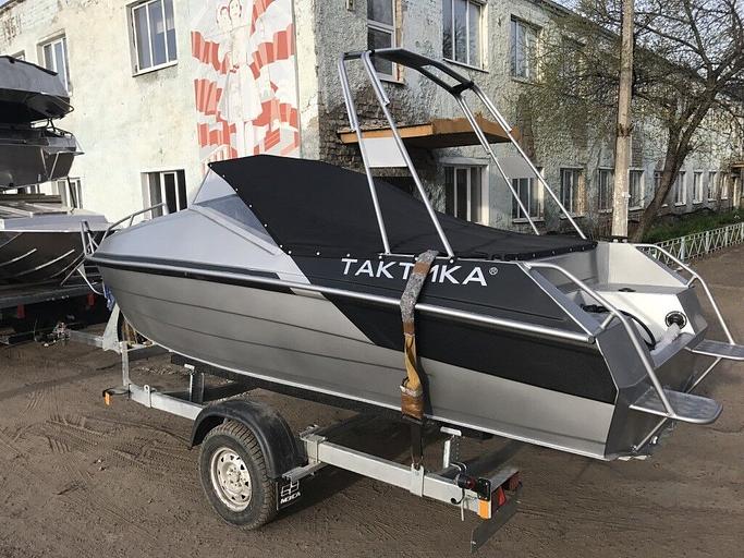 Алюминиевый каютный катер Тактика 550 Cruise, 550*220*100 см фото 5