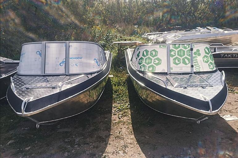 Алюминиевый катер Тактика 390, 390*150*75 см фото 8