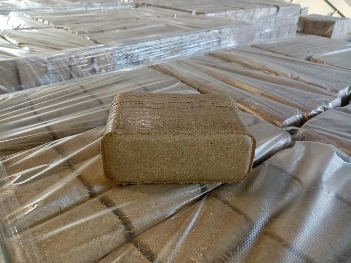 Топливные брикеты РУФ, Береза (опил — пыль) фото 1