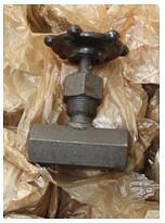 Клапаны запорные (вентили) игольчатые фото 4