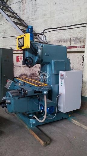 Фрезерный станок по металлу 6Т12 фото 2