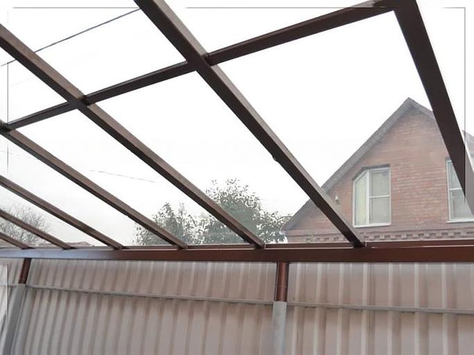 Навес из монолитного поликарбоната фото 1