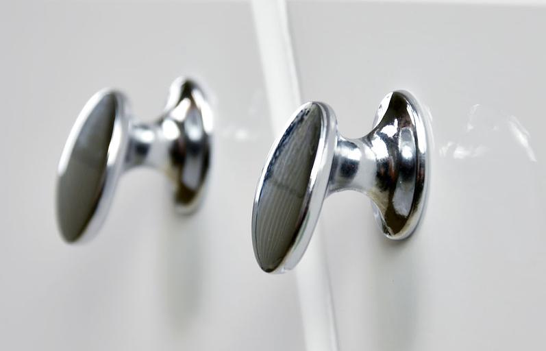 Тумба Ирэн 58 DORATIZ 9912.437, белая, под умывальник Интакт с ящиком фото 6