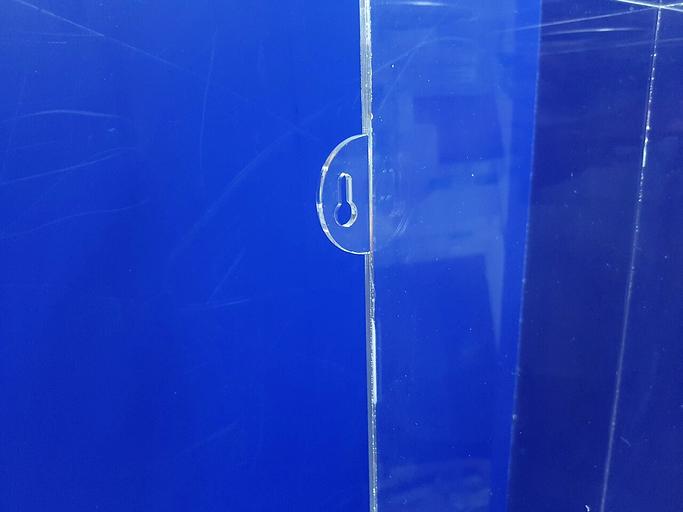 Подвесные короба из оргстекла для сбора пластиковых крышек, батареек, бумаги. фото 4