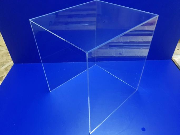 Прозрачный колпак из оргстекла. фото 3