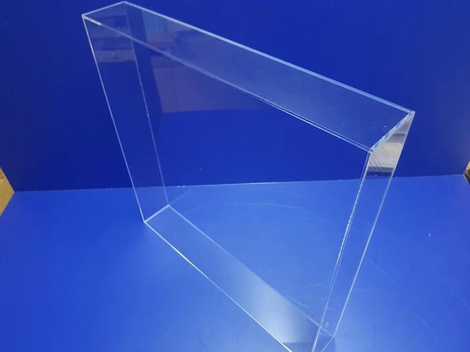 Поддоны из оргстекла 700х700х70мм. фото 1