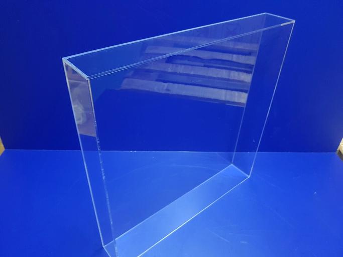 Поддоны из оргстекла 700х700х70мм. фото 4