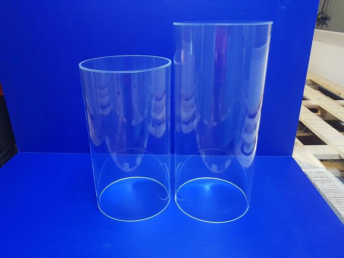 Труба из оргстекла с заглушкой. Цилиндр из оргстекла. Резка трубы из оргстекла. фото 2