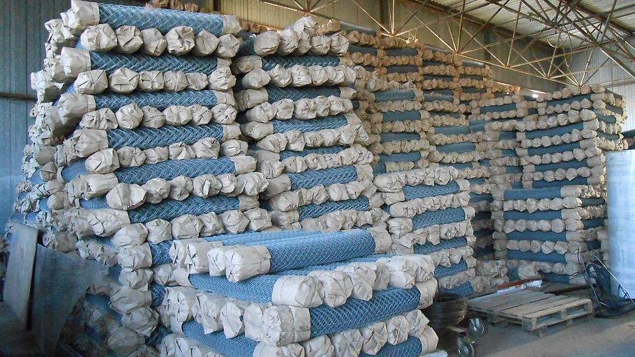 Сетка-рабица оцинкованная 50х50 2,0 ТУ 1,8м опт фото 2