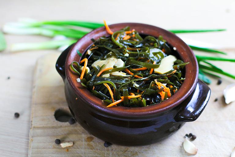 Морская капуста маринованная c грибами ОПТ фото 2