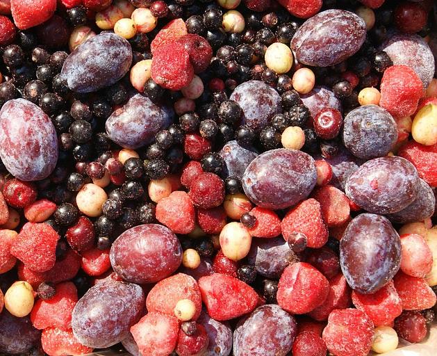 Компотная смесь №10 (виноград, слива с/к, клубника) ОПТ фото 1