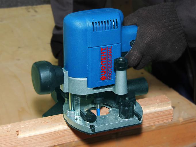 Машина фрезерная ручная МФ3-1100Э опт фото 2