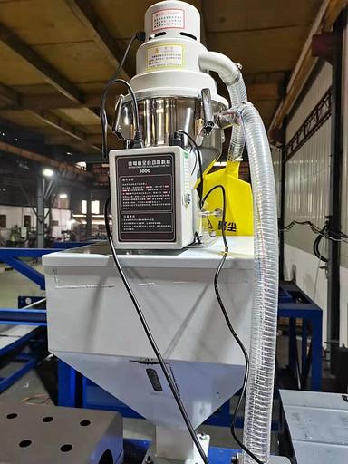 Линия для производства 2-слойной воздушно-пузырьковой полиэтиленовой пленки UTOPE-1200 фото 4