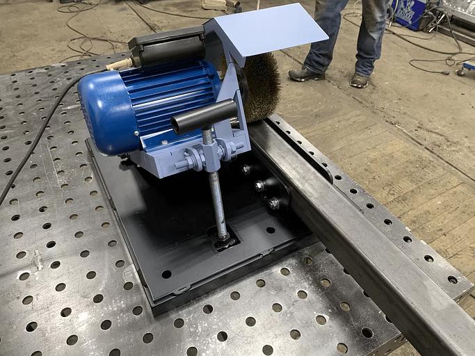 Станок зачистной для профильных и круглых труб до 160 мм (ЗС-160) фото 8