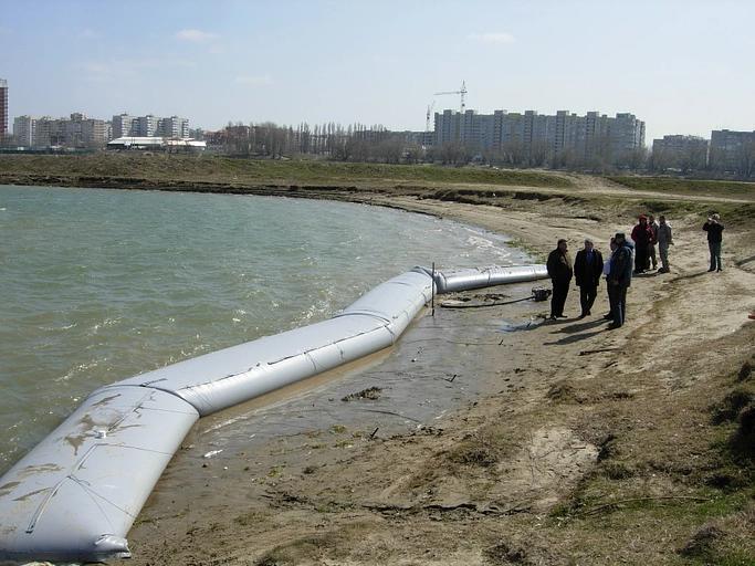 Водоналивные рукавные противопаводковые дамбы ВРД фото 1
