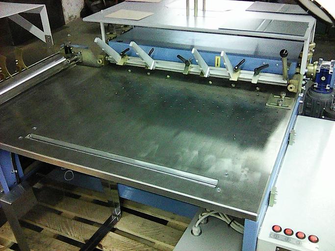 Крышкоделательная машина КДМ-4 «Мастер» фото 1