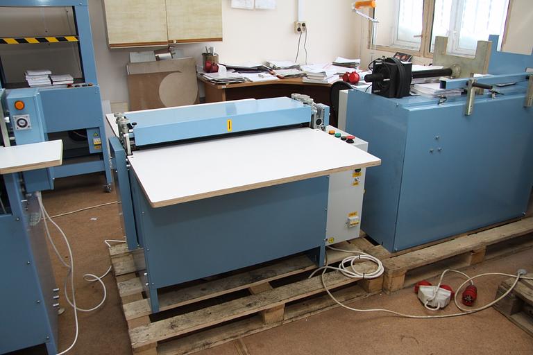 Машина для загибки клапанов ФК-700 фото 3